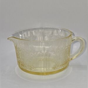 Depression Glass Yellow‎ Creamer Pitcher 1930s